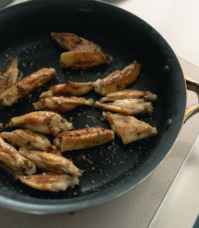 シトラス系ピンクソルト「シトラスアンドガーデン」を使った鶏手羽