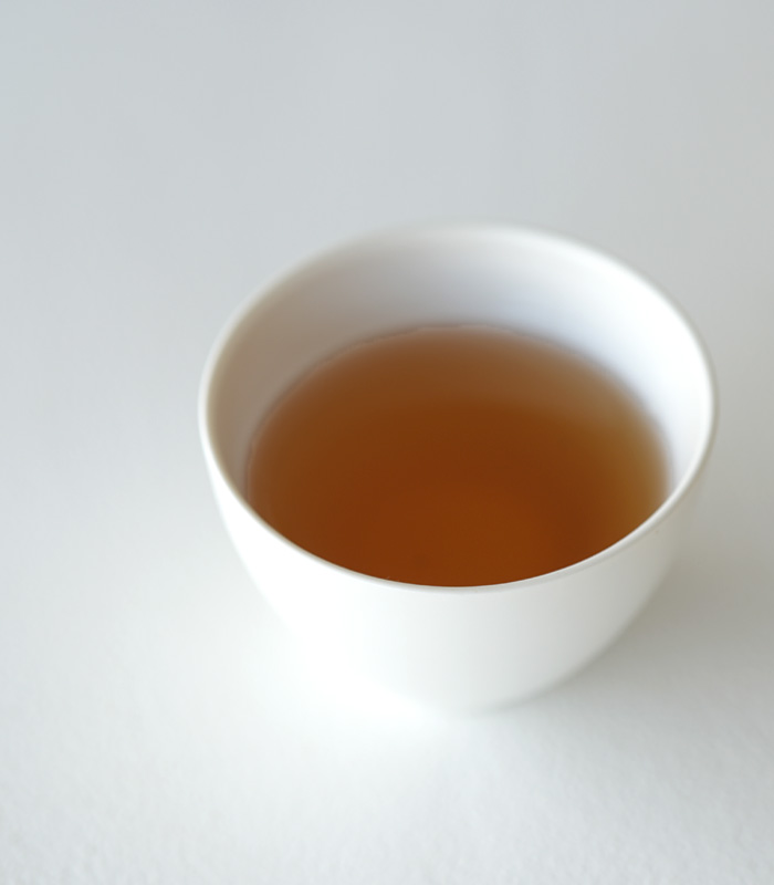 広島県産の在来種茶葉を使用したほうじ和紅茶とクロモジ茶