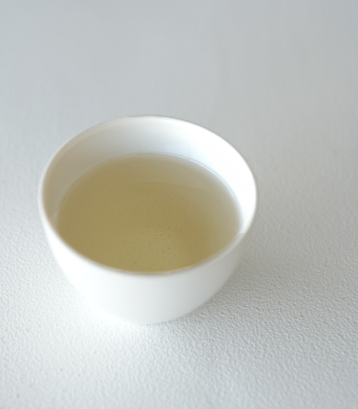 広島県産の在来種茶葉を使用したほうじ和紅茶とクロモジ茶